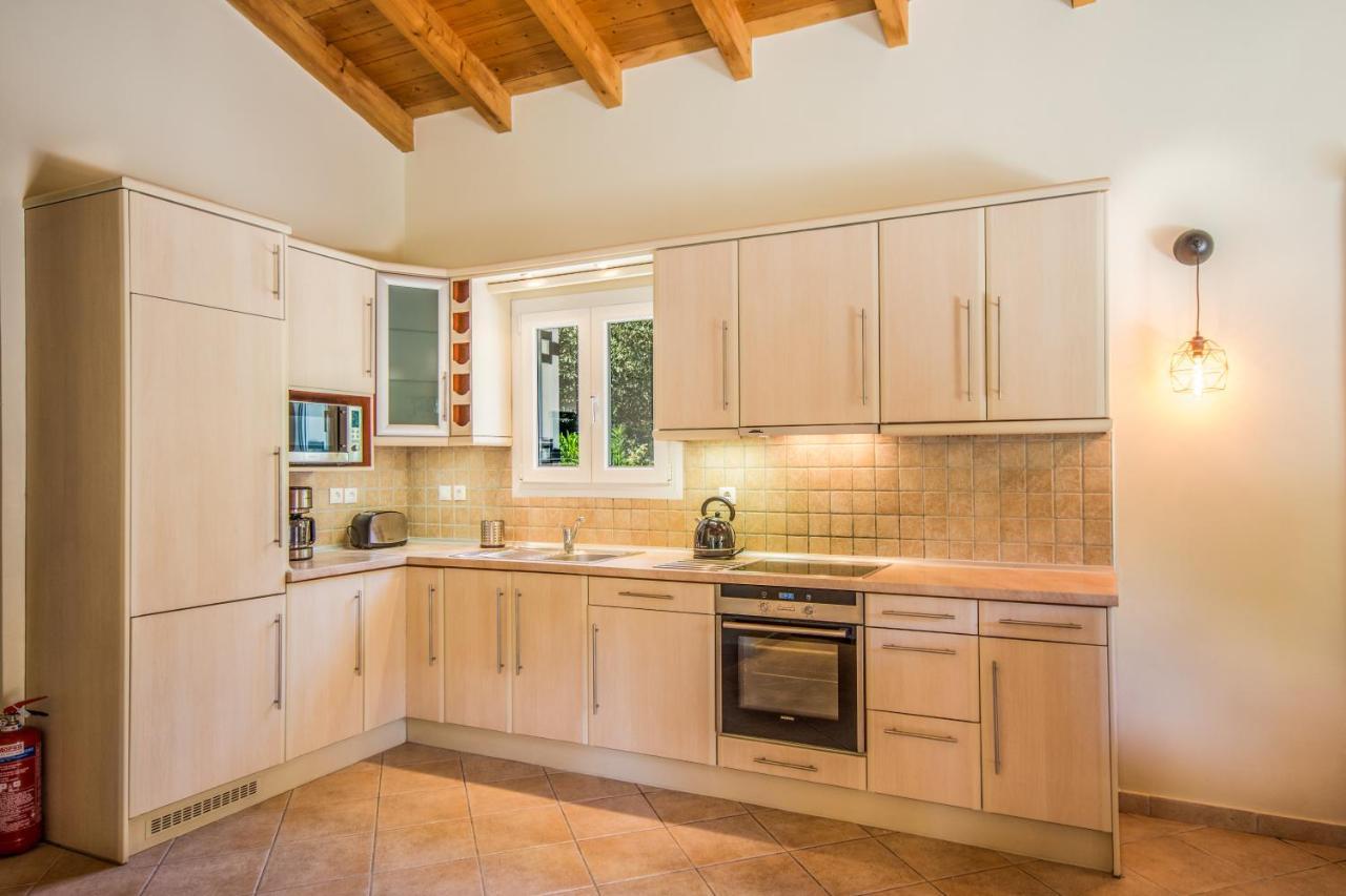 Villa Kalokairi Afra Ngoại thất bức ảnh